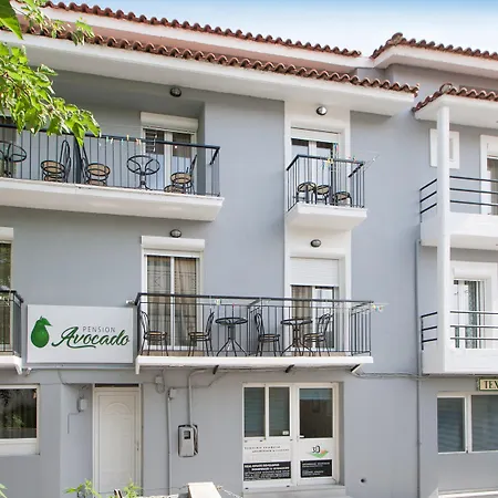 Avocado Guest house 2*