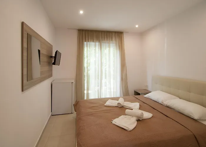 בית הארחה Avocado 3*