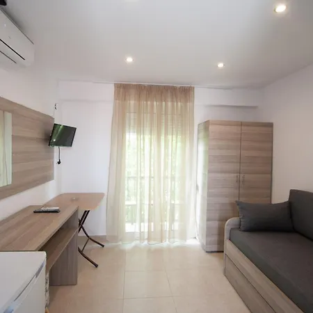 Gasthuis Avocado Skiathos-stad