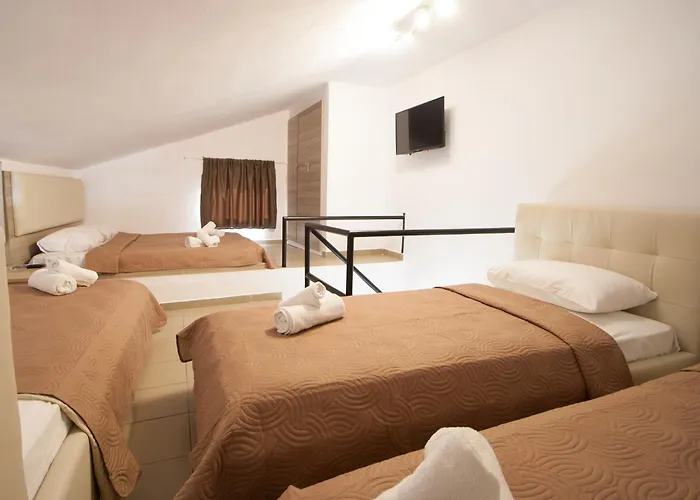 Avocado 3* Skiathos Chora